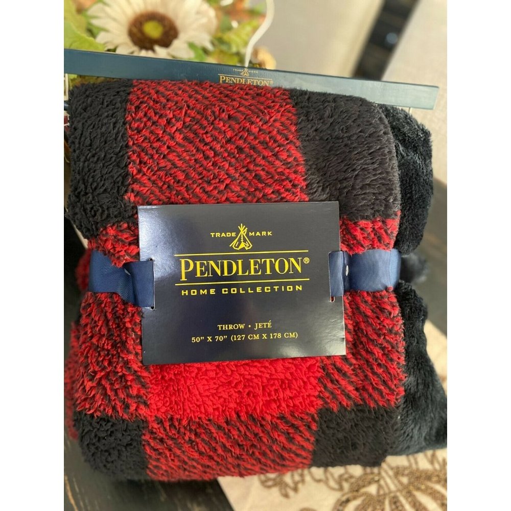 Pendleton Throw Blanket 50 x 70 Sherpa Throw - Picture 2 of 7
